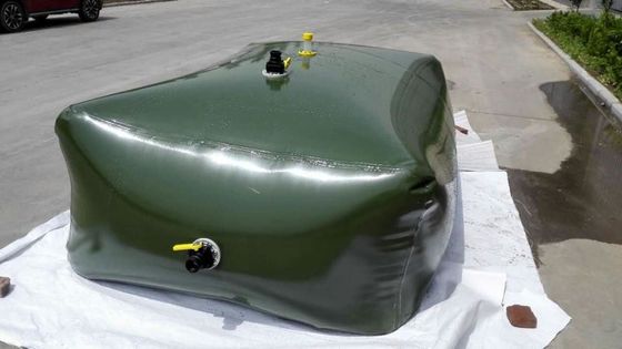 टिकाऊ बड़ा पानी का टैंक 0.8 मिमी मोटाई कृषि उद्योग के लिए 11000L पानी का तकिया बड़े प्लास्टिक के पानी के टैंक
