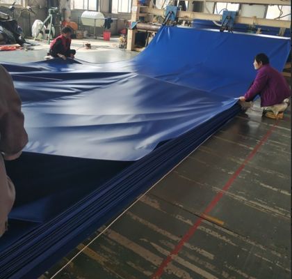 चमकदार मैट फायर रिटार्डेंट टारपॉलिन ट्रक कवर